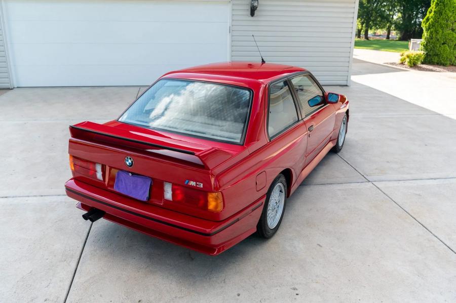  BMW M3 Coupe (E30) 1988 года  (NA) (фото 18 из 231)